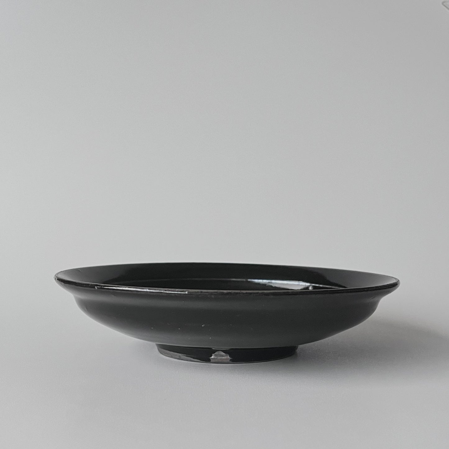 黒釉皿 7寸
