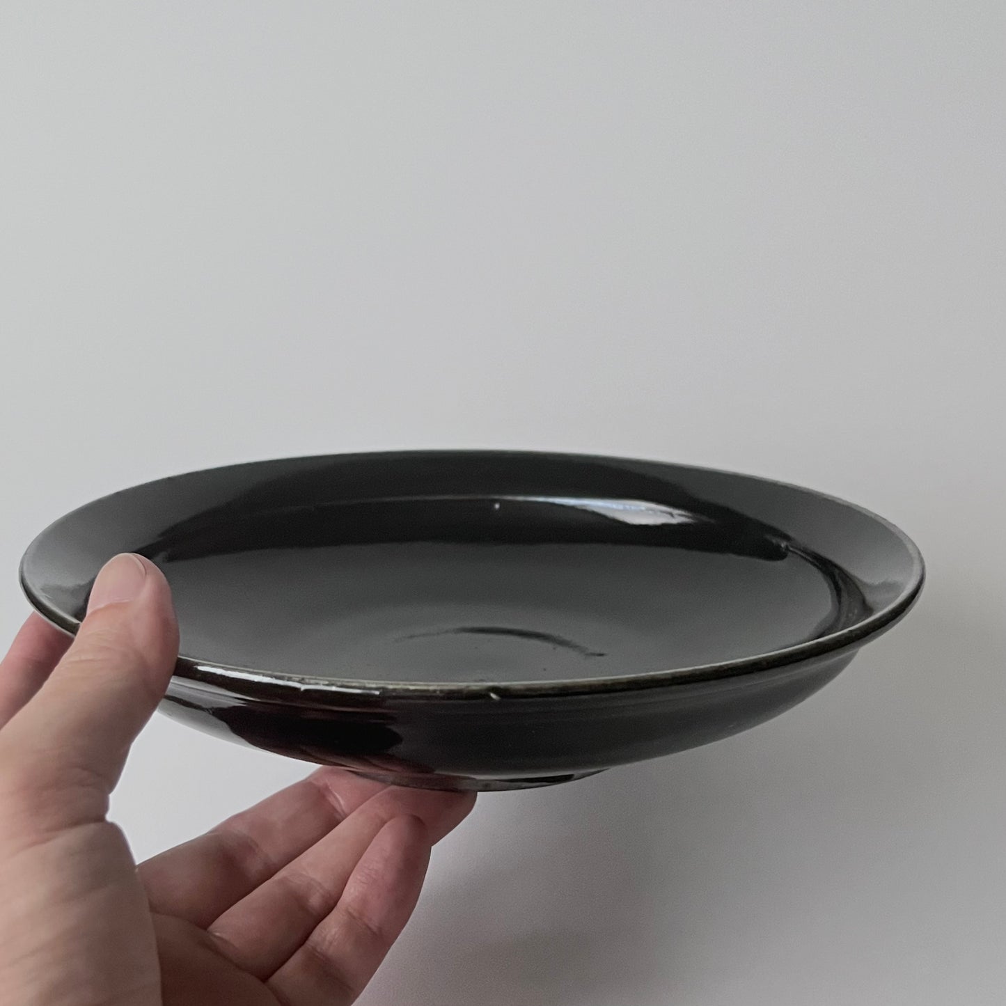 黒釉皿 7寸