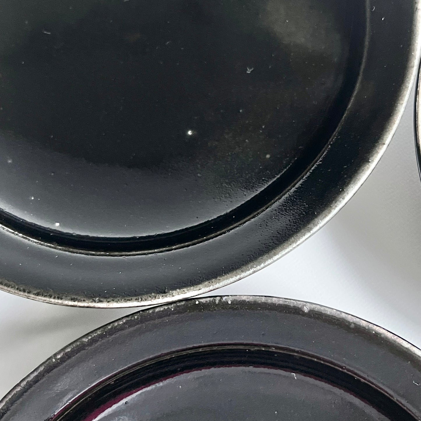 黒釉皿