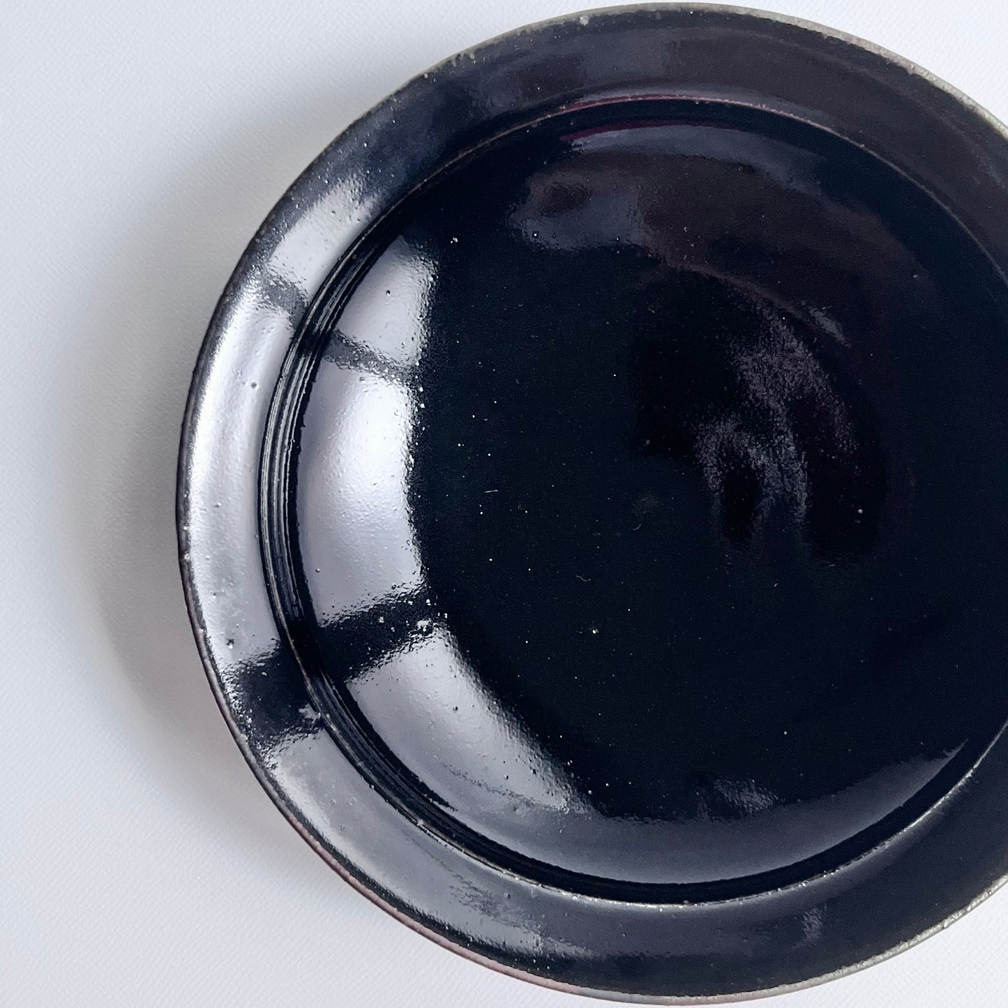 黒釉皿