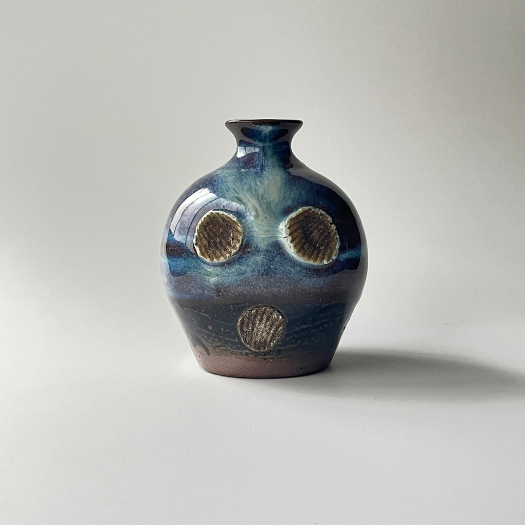 青小代扁壺徳利 - dandeliOn