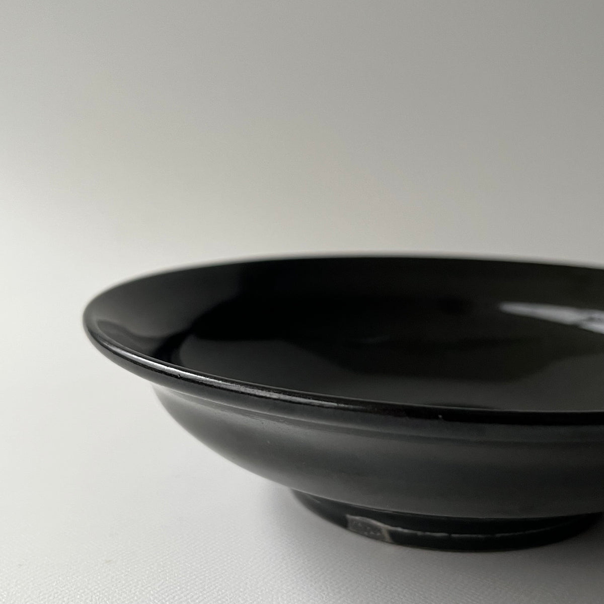 黒釉皿