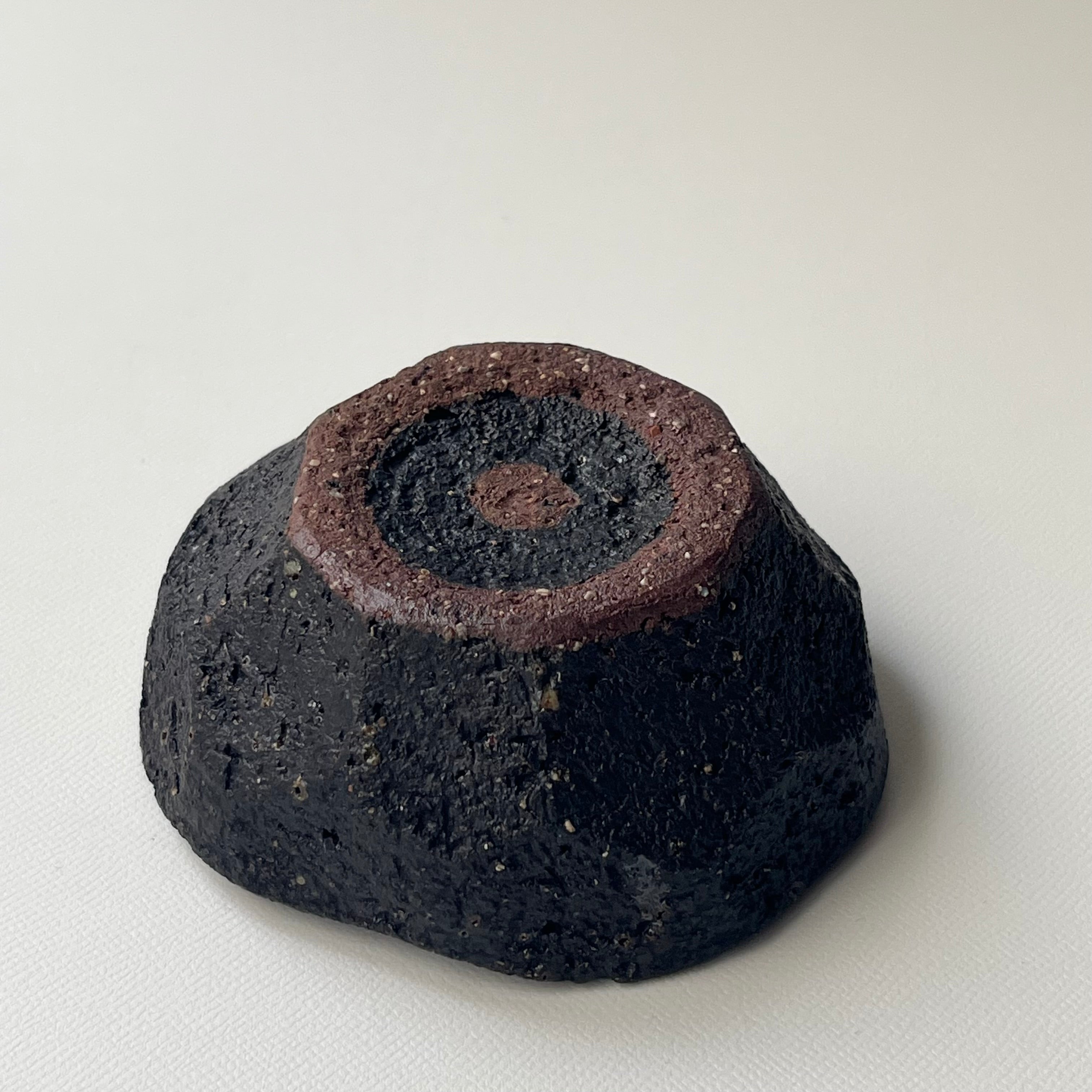 黒釉豆小鉢