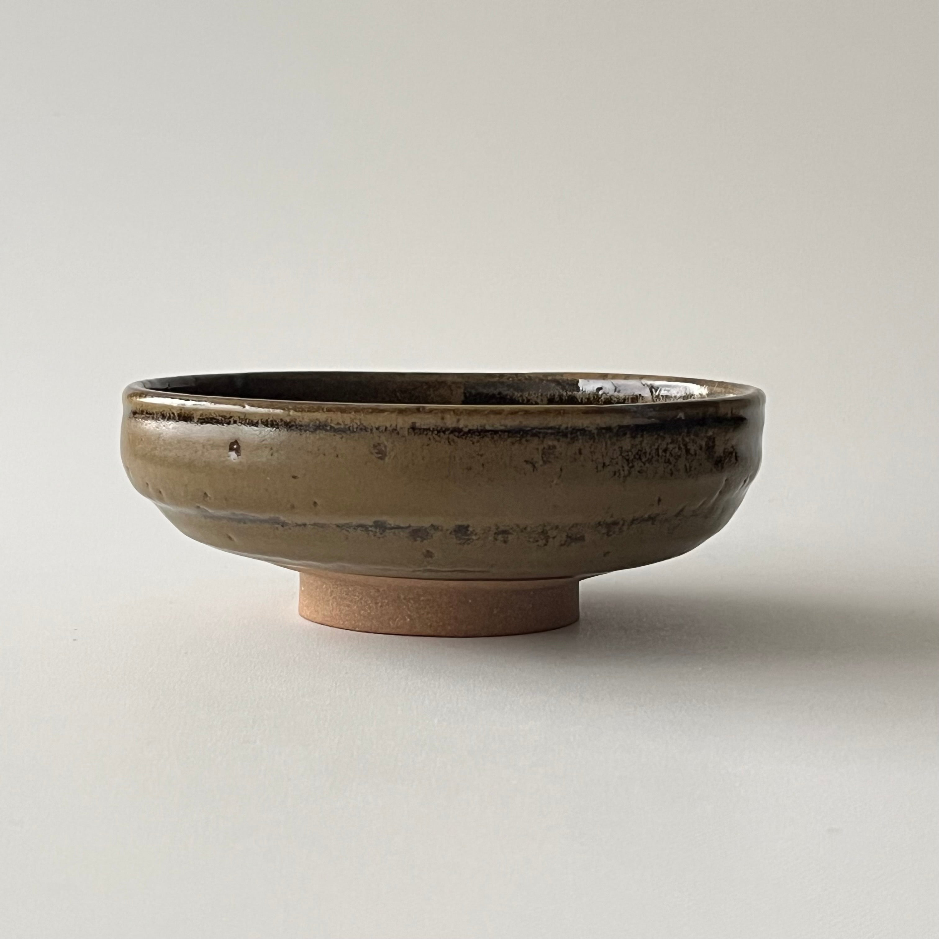 小代平茶碗
