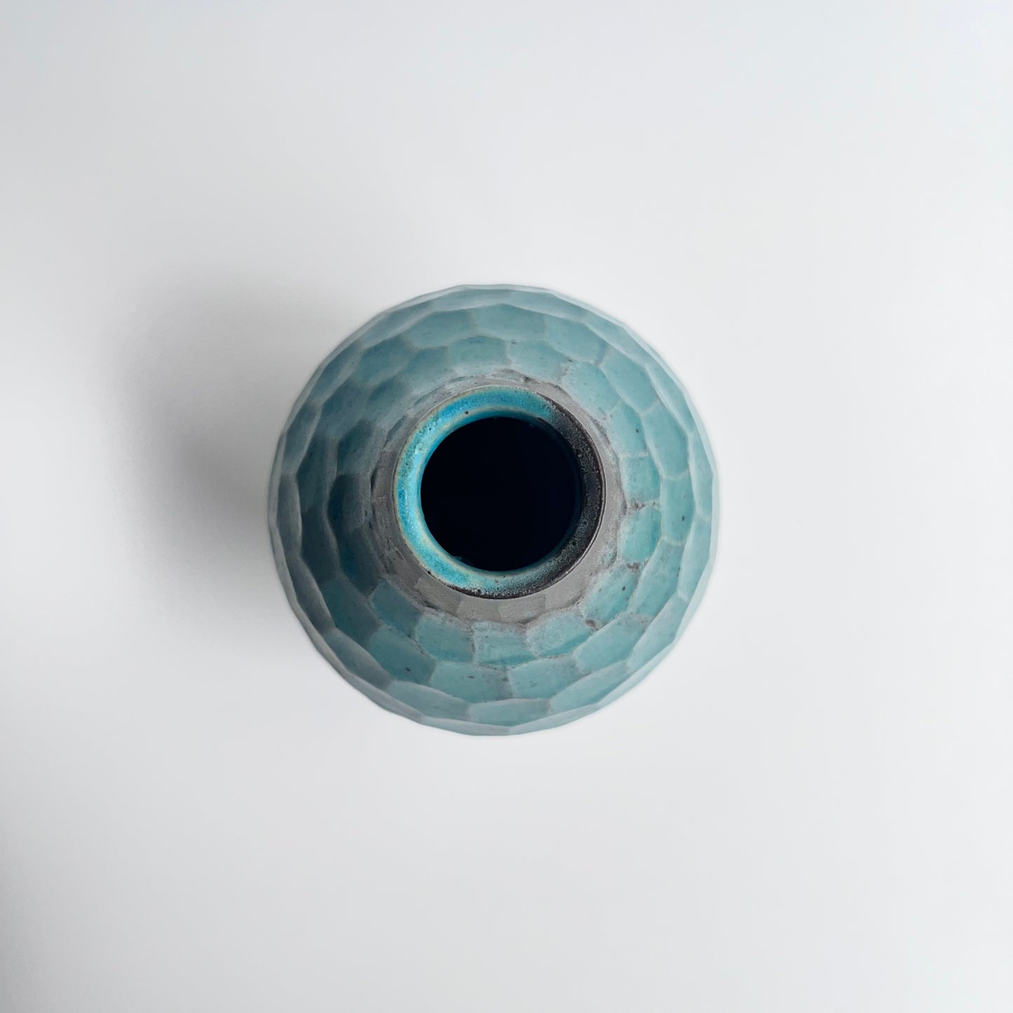 トルコ釉シノギ花器
