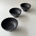 黒釉菊鉢