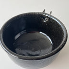 黒釉片口
