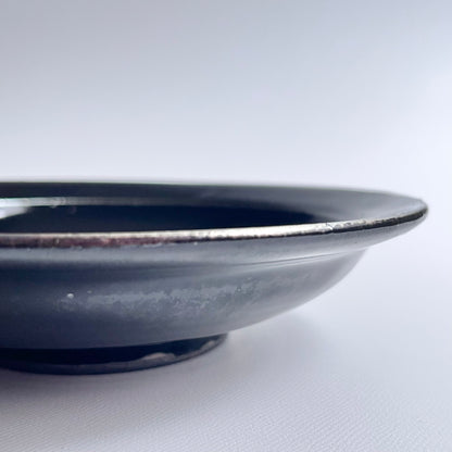 黒釉皿