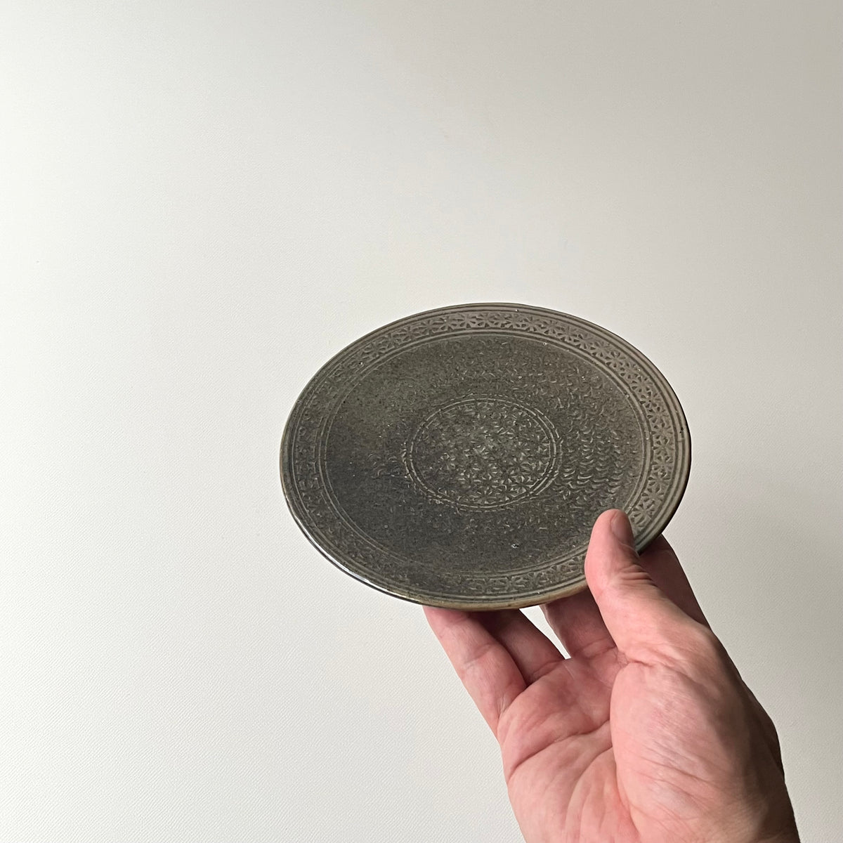 黒三島皿 5寸