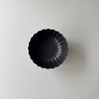 黒釉菊鉢