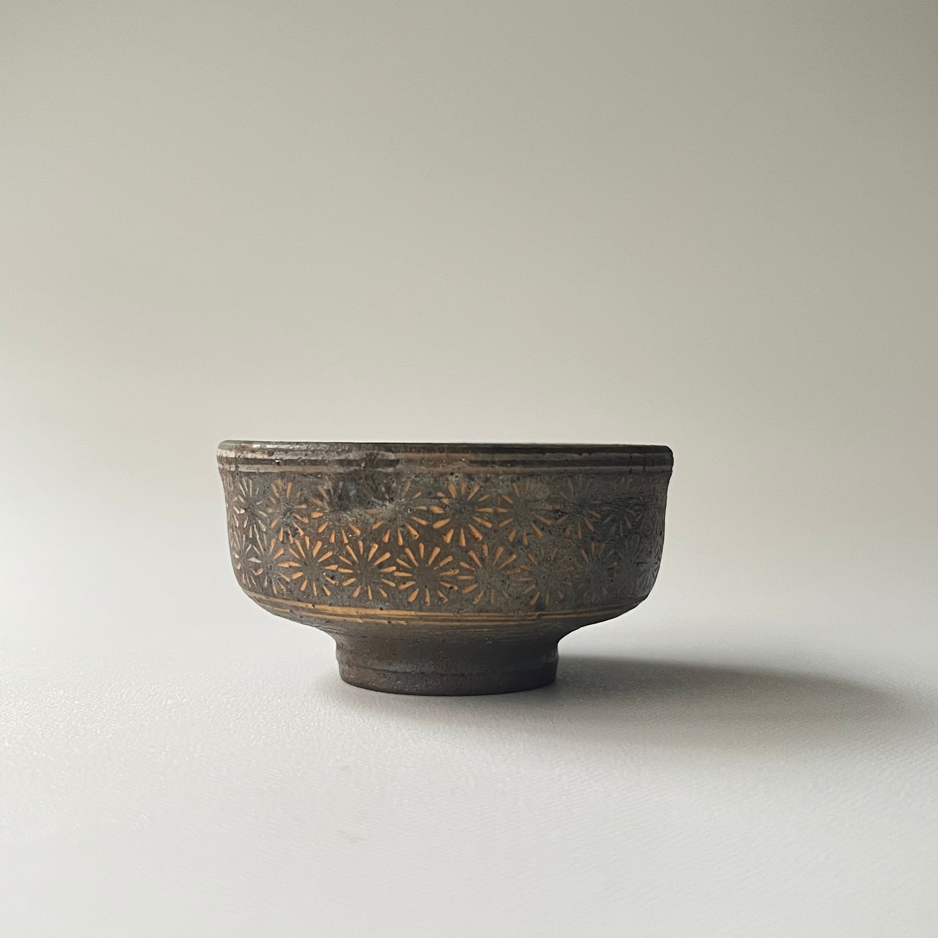 南蛮象嵌ぐい呑 - dandeliOn