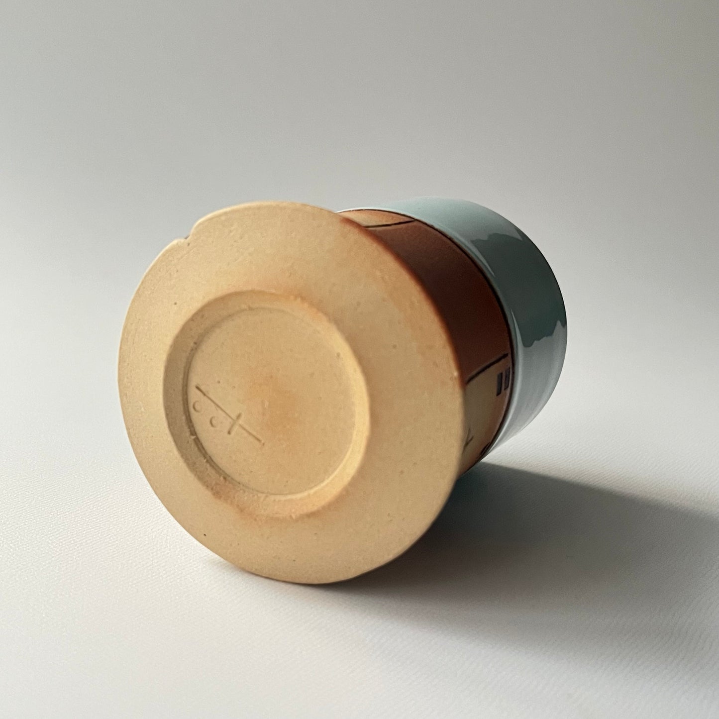 彩色カップ / 月白