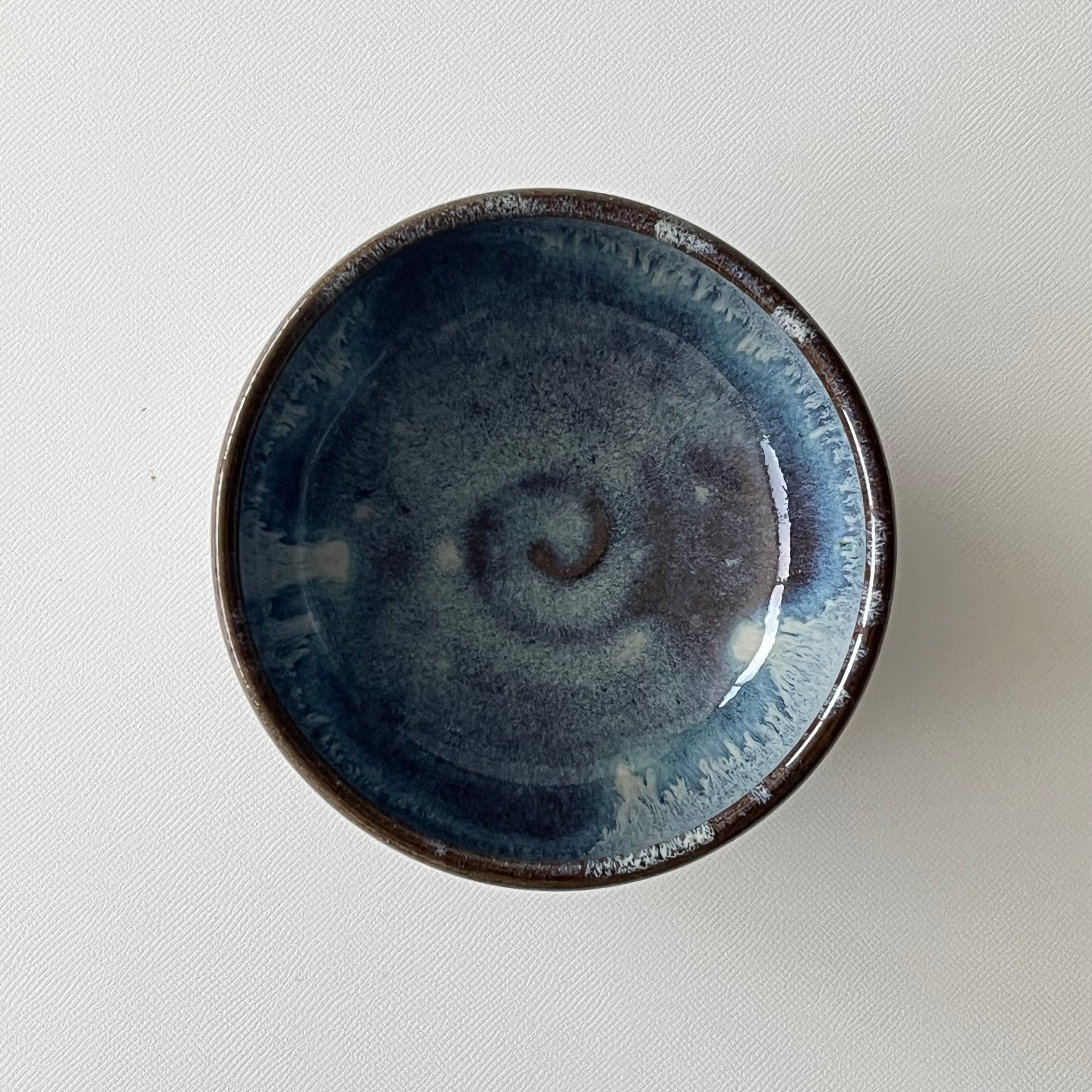 青小代 薄茶茶碗