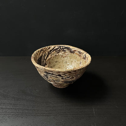 灰釉刷毛目酒呑