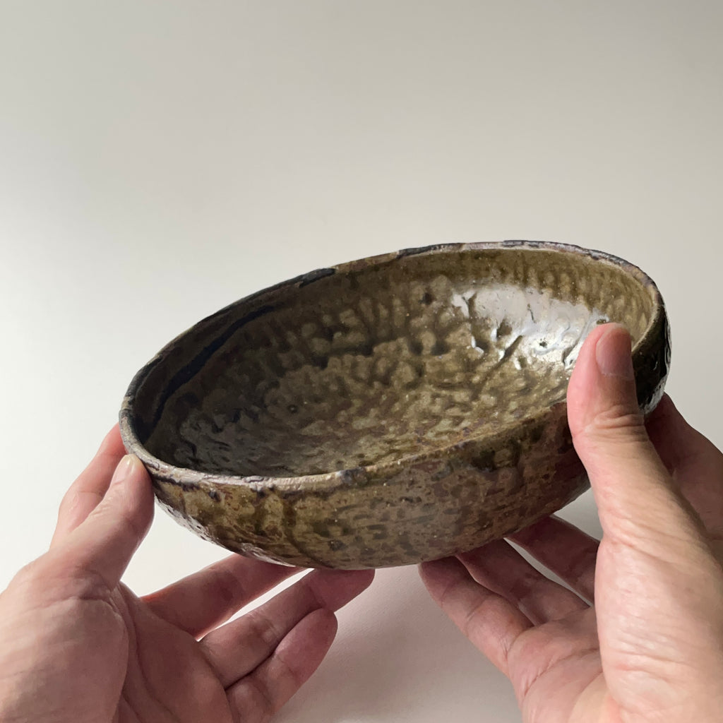 灰釉鉢