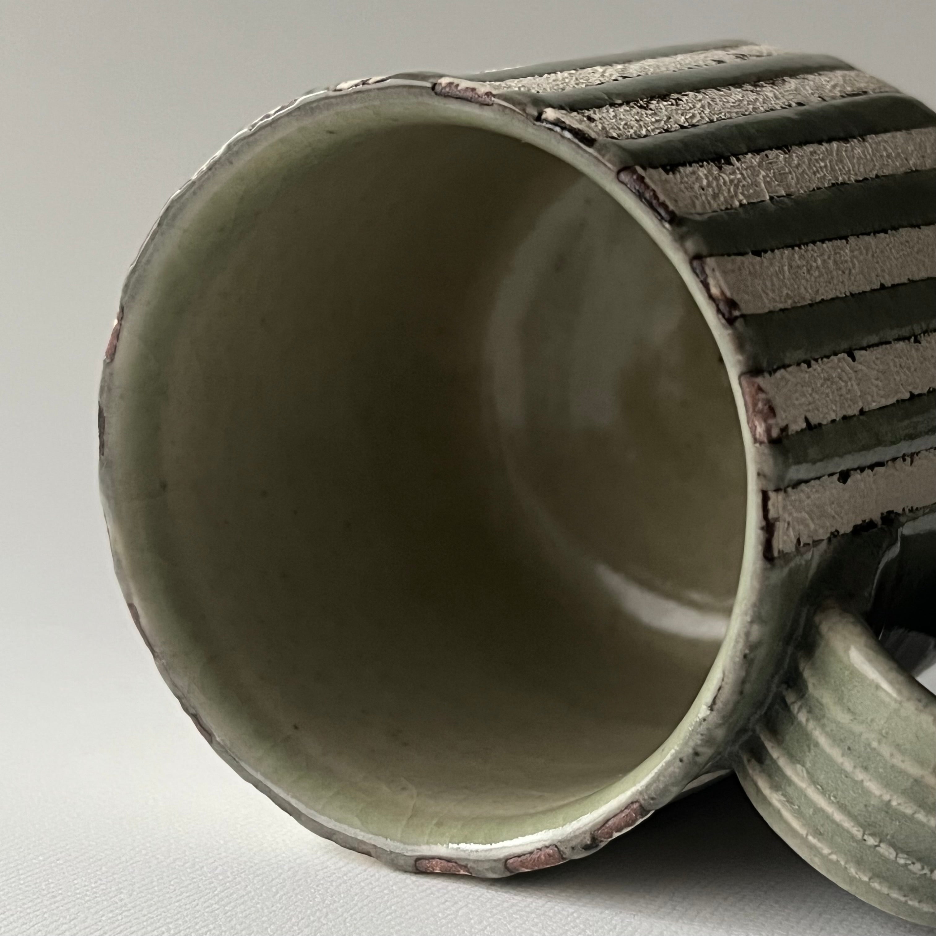 切立マグカップ（青縞々）