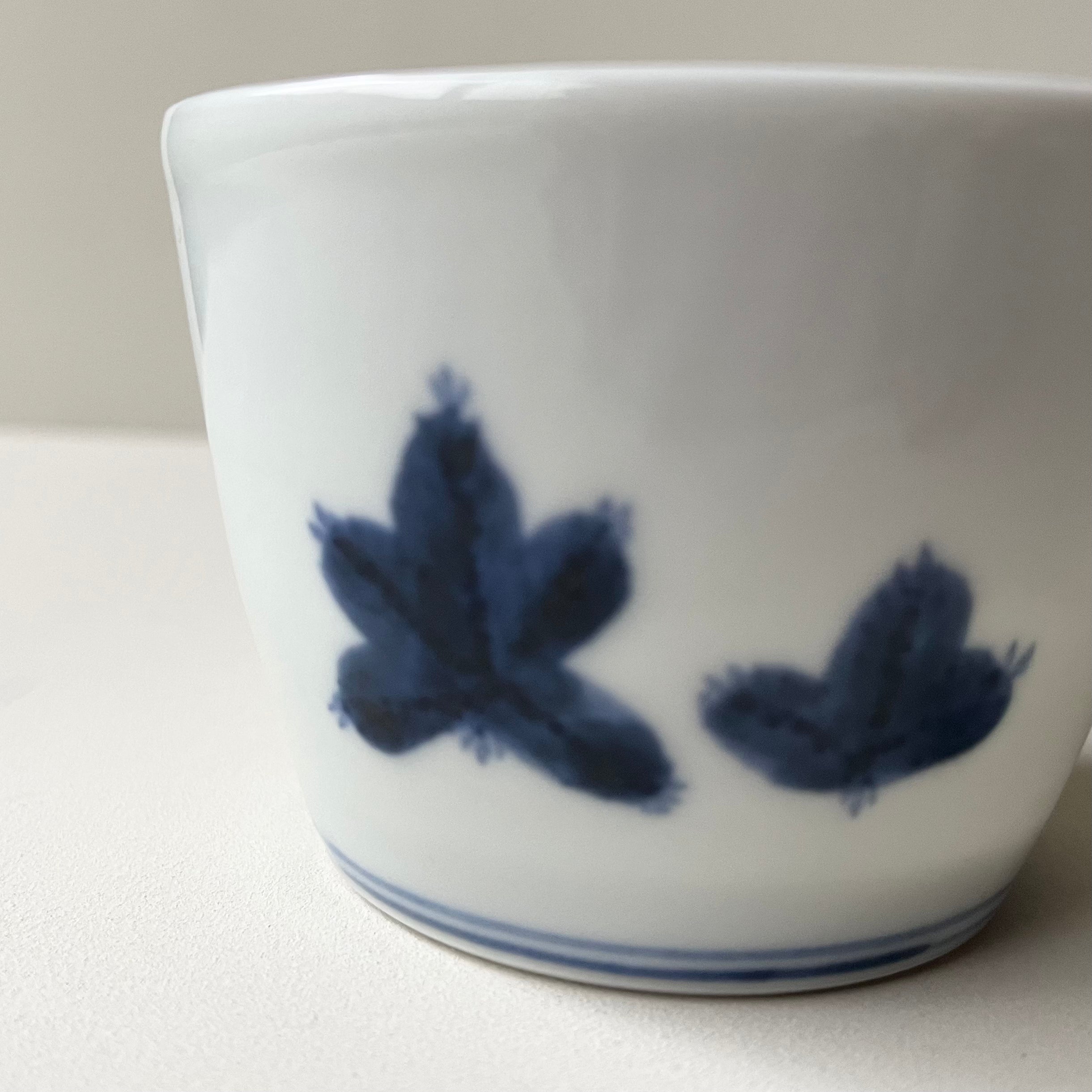 染付松葉文猪口 - dandeliOn