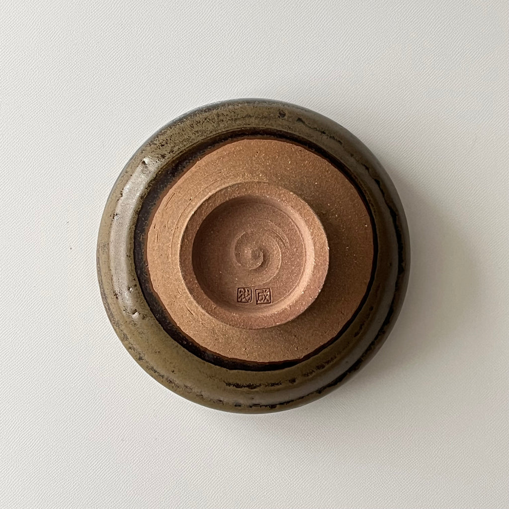 小代平茶碗