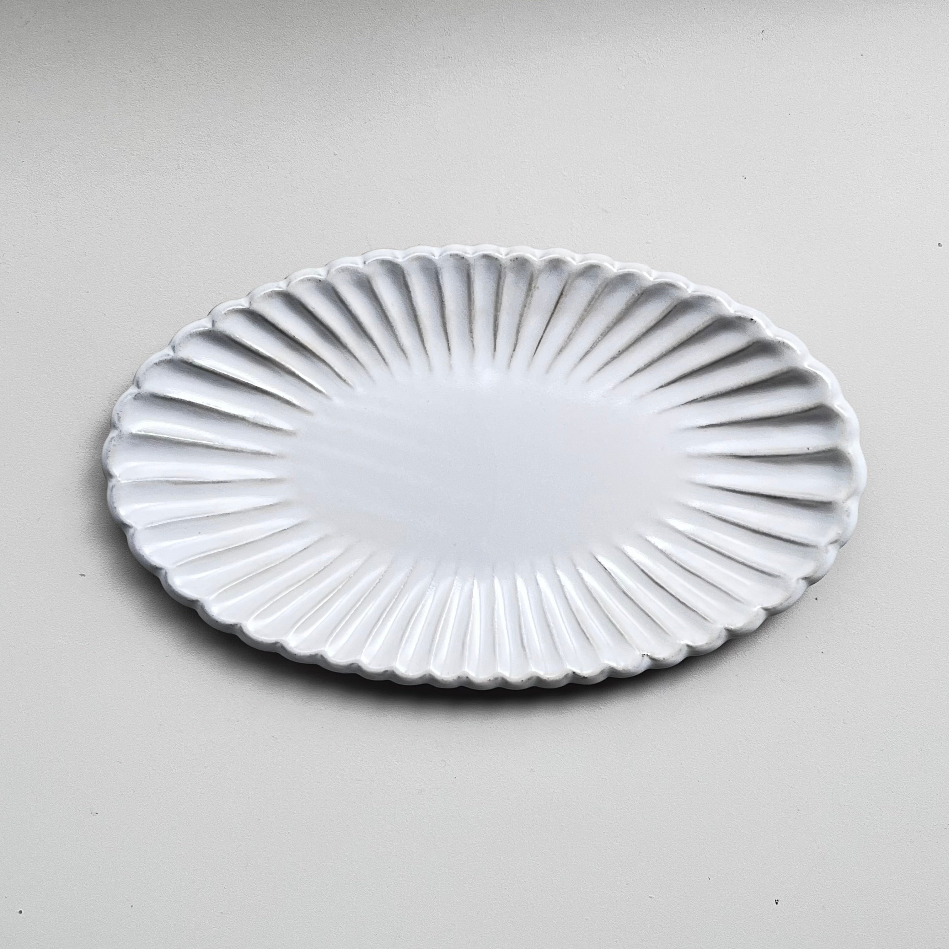 楕円花形皿 - dandeliOn