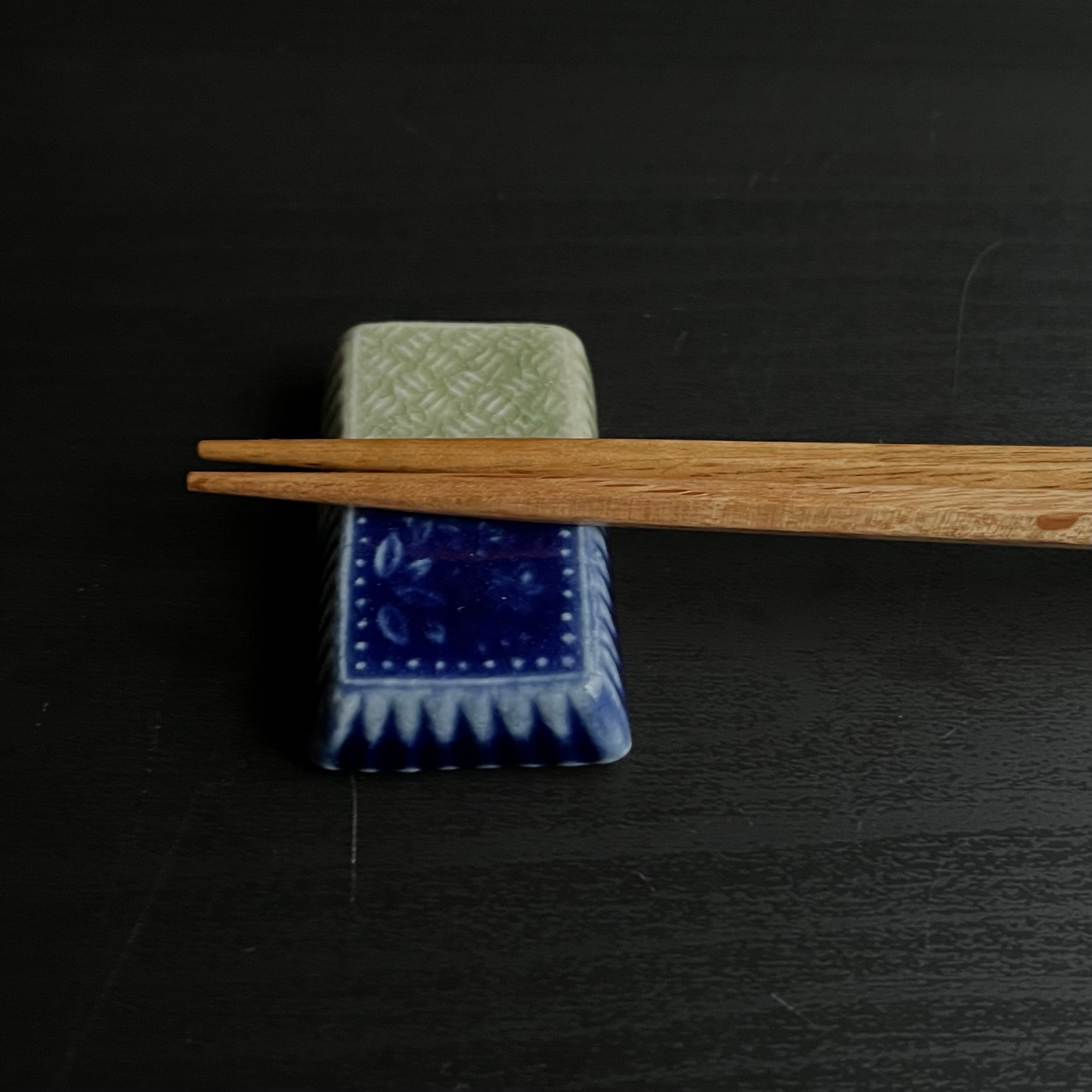 二彩箸置き