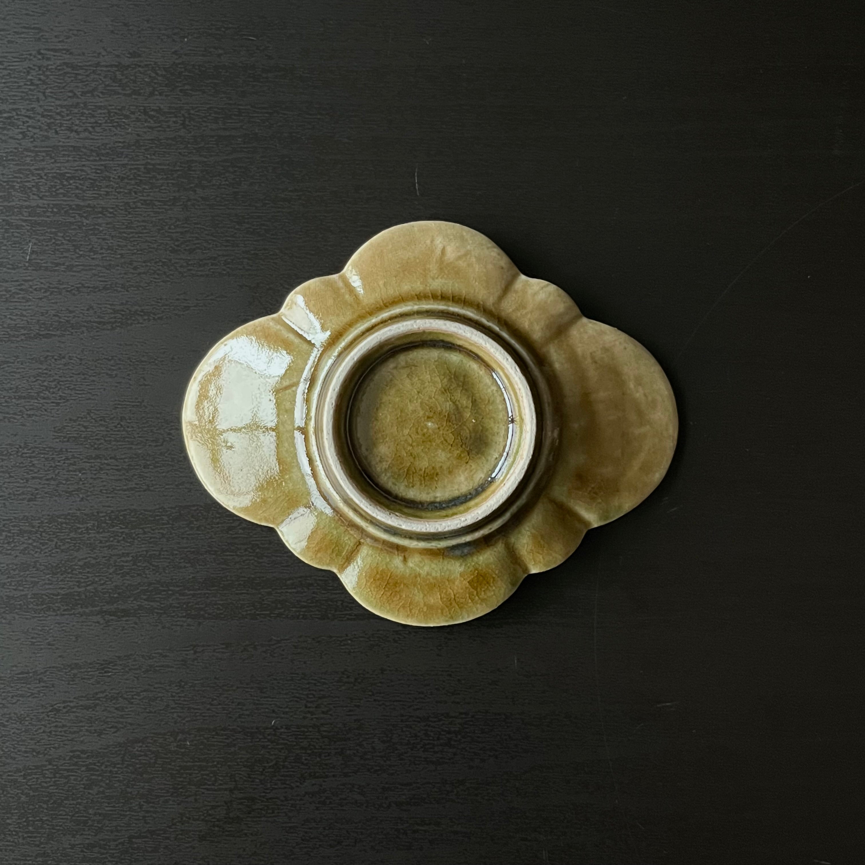 緑釉茶托 - dandeliOn