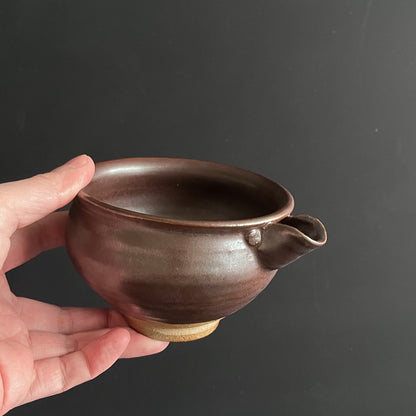 黒唐津片口