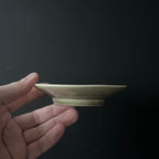 灰釉双喜文小皿 - dandeliOn