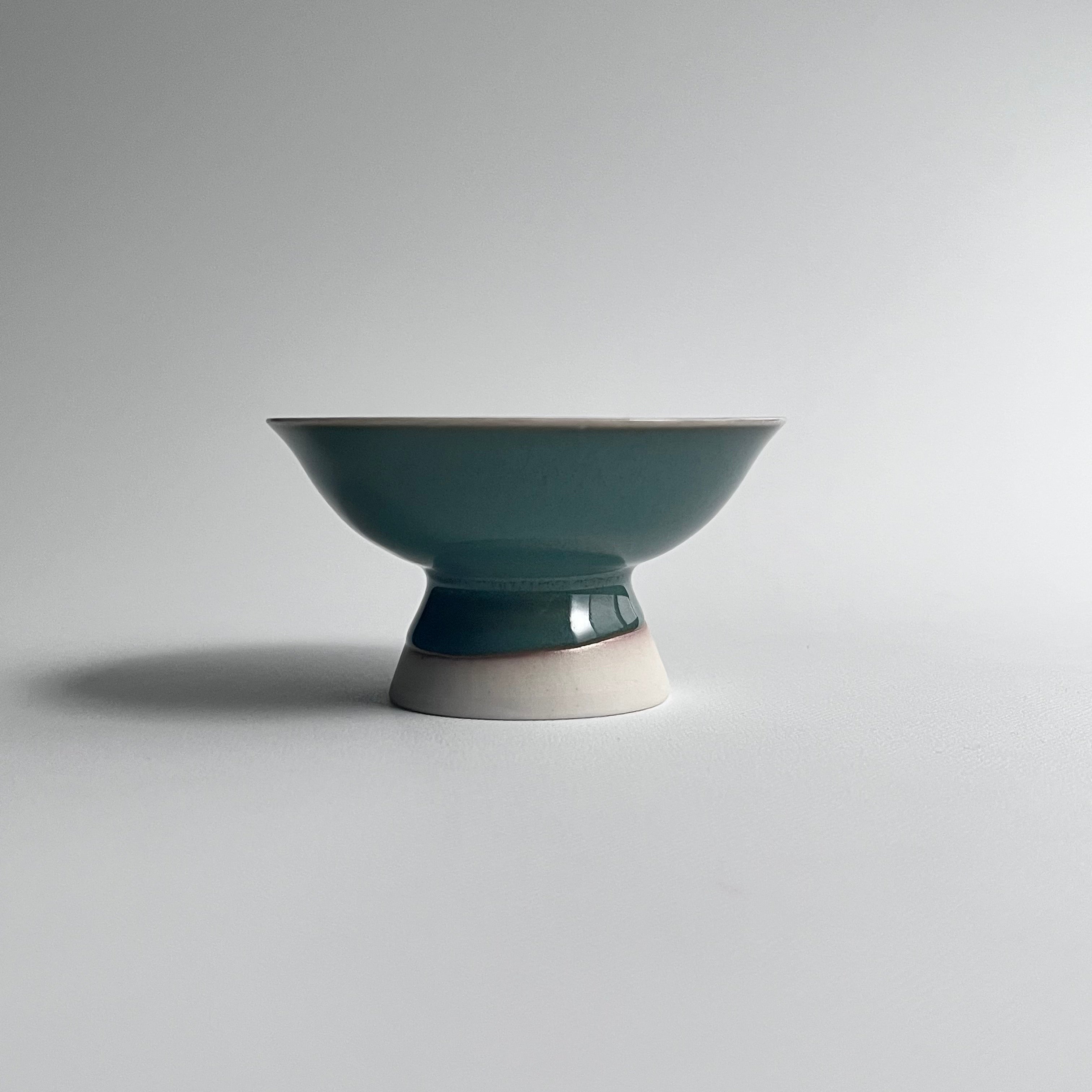 緑釉高台盃 - dandeliOn