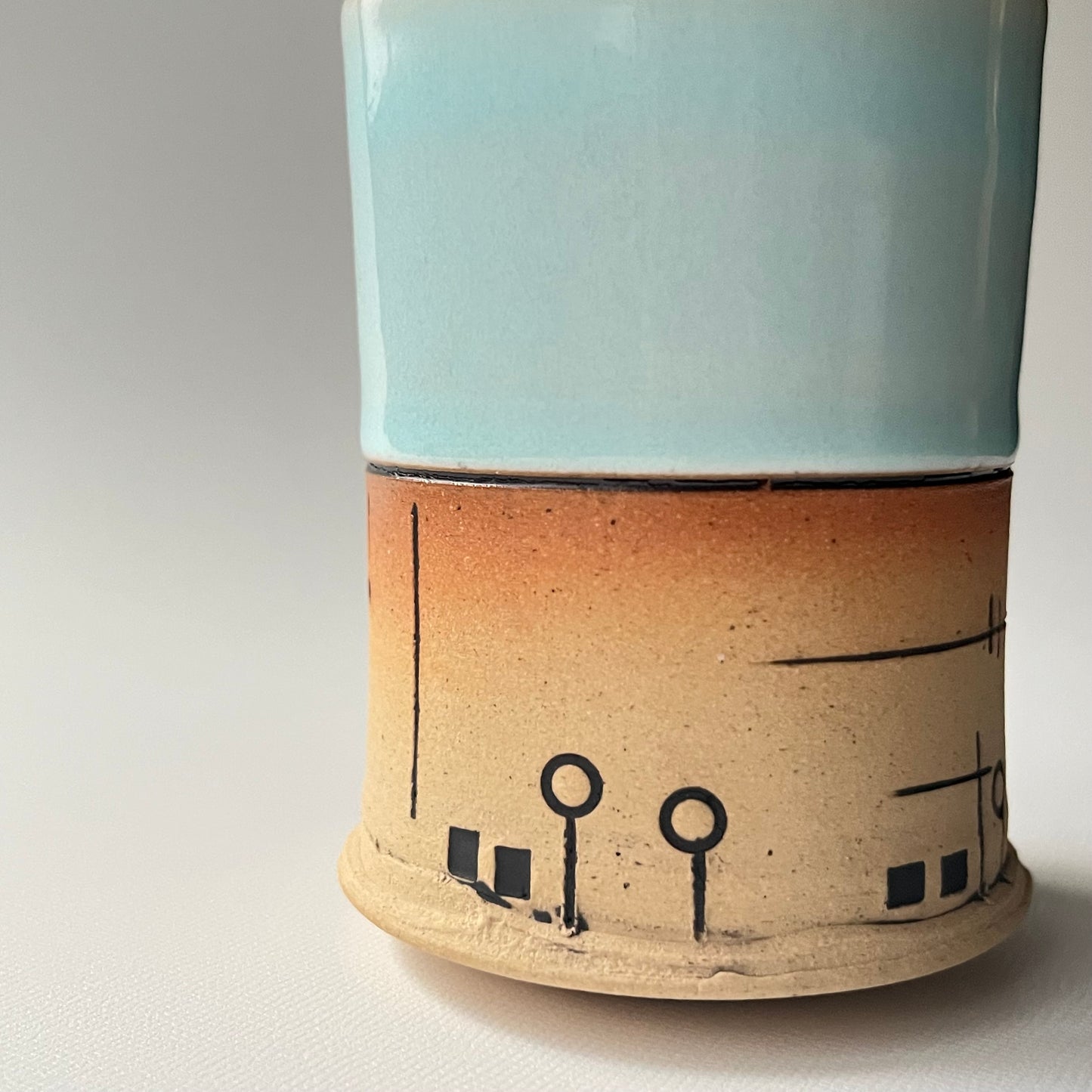 彩色カップ / 月白