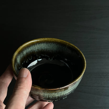 黒釉薄茶茶碗