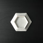 白磁六角小皿 - dandeliOn