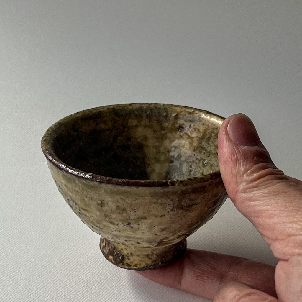 黄瀬戸汲み出し