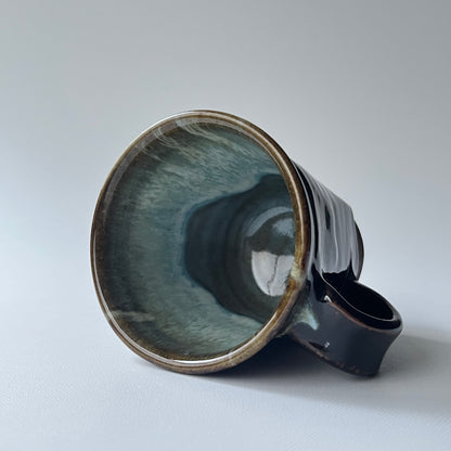 黒釉マグカップ