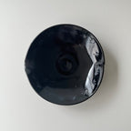 黒絵中皿　パルメット