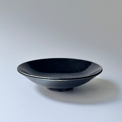黒釉鉢