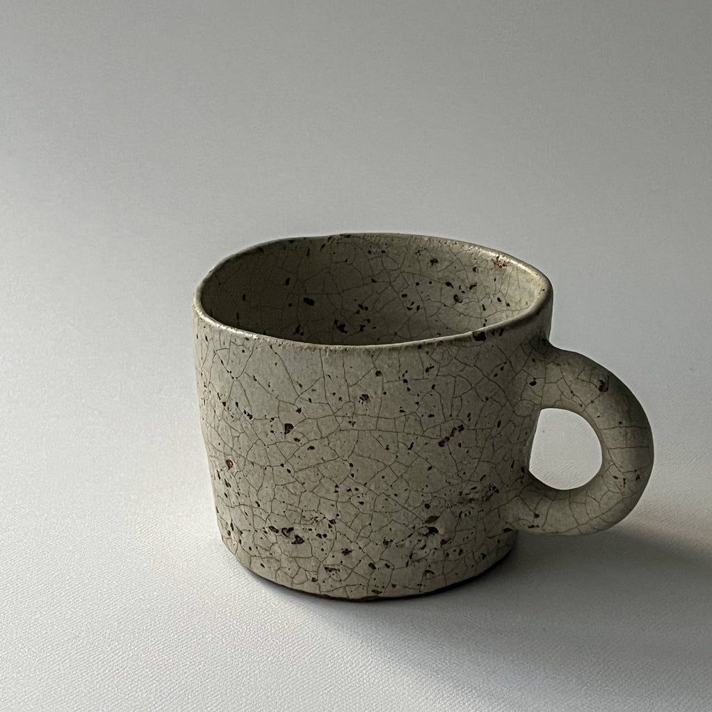 白釉マグカップ