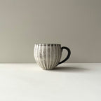 丸マグカップ（黒縞々） - dandeliOn