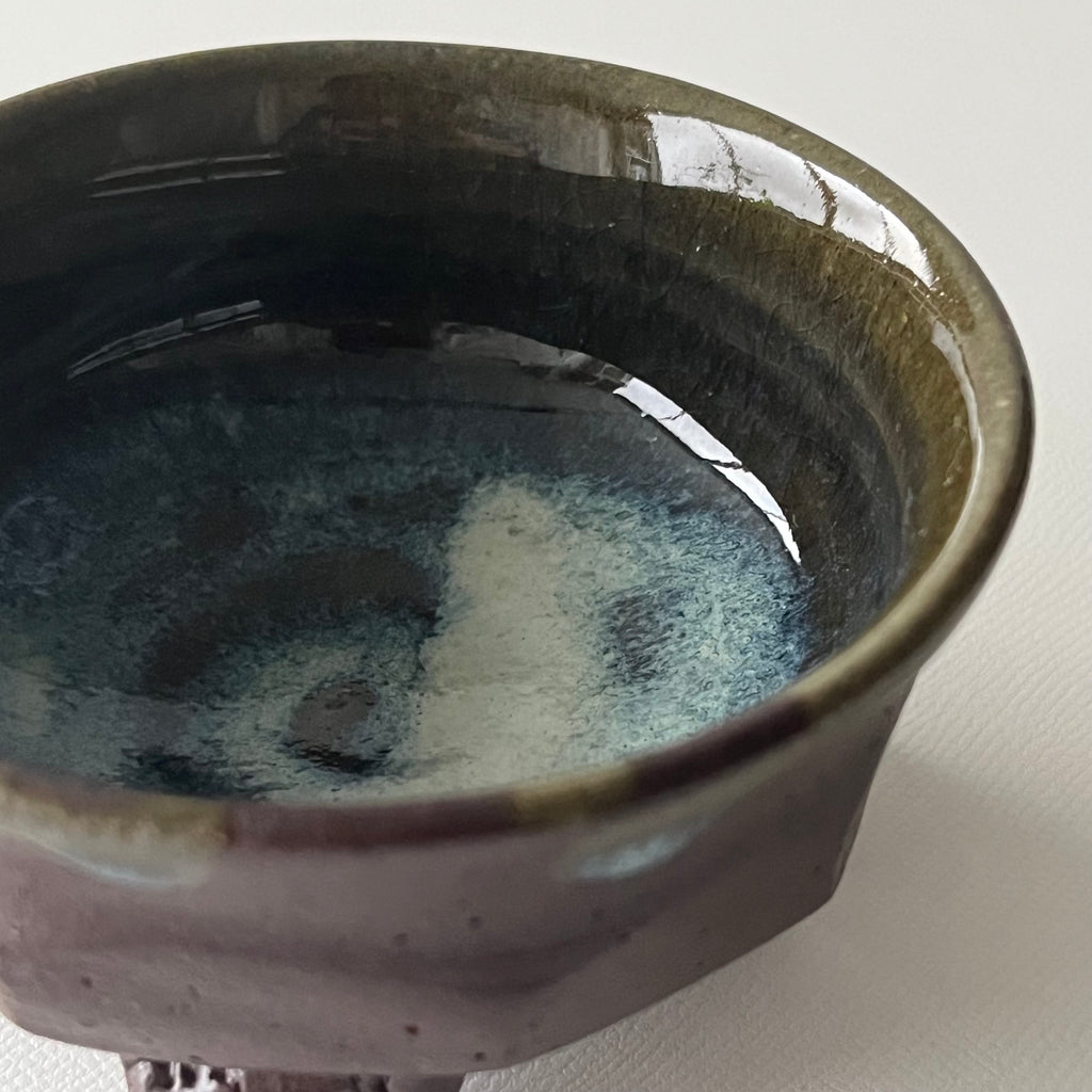 三つ足酒杯