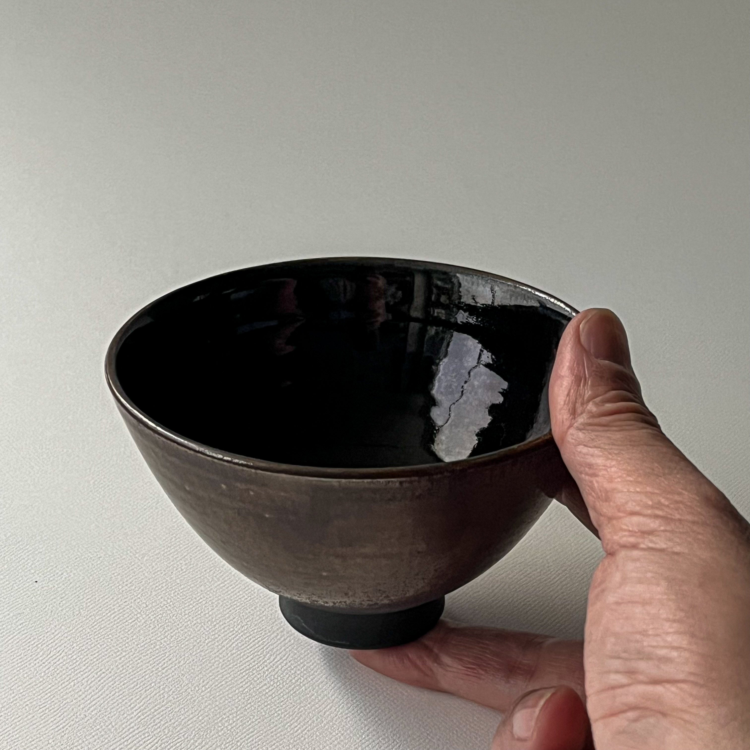 黒釉飯碗