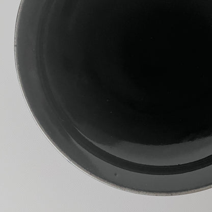 黒釉皿　７寸