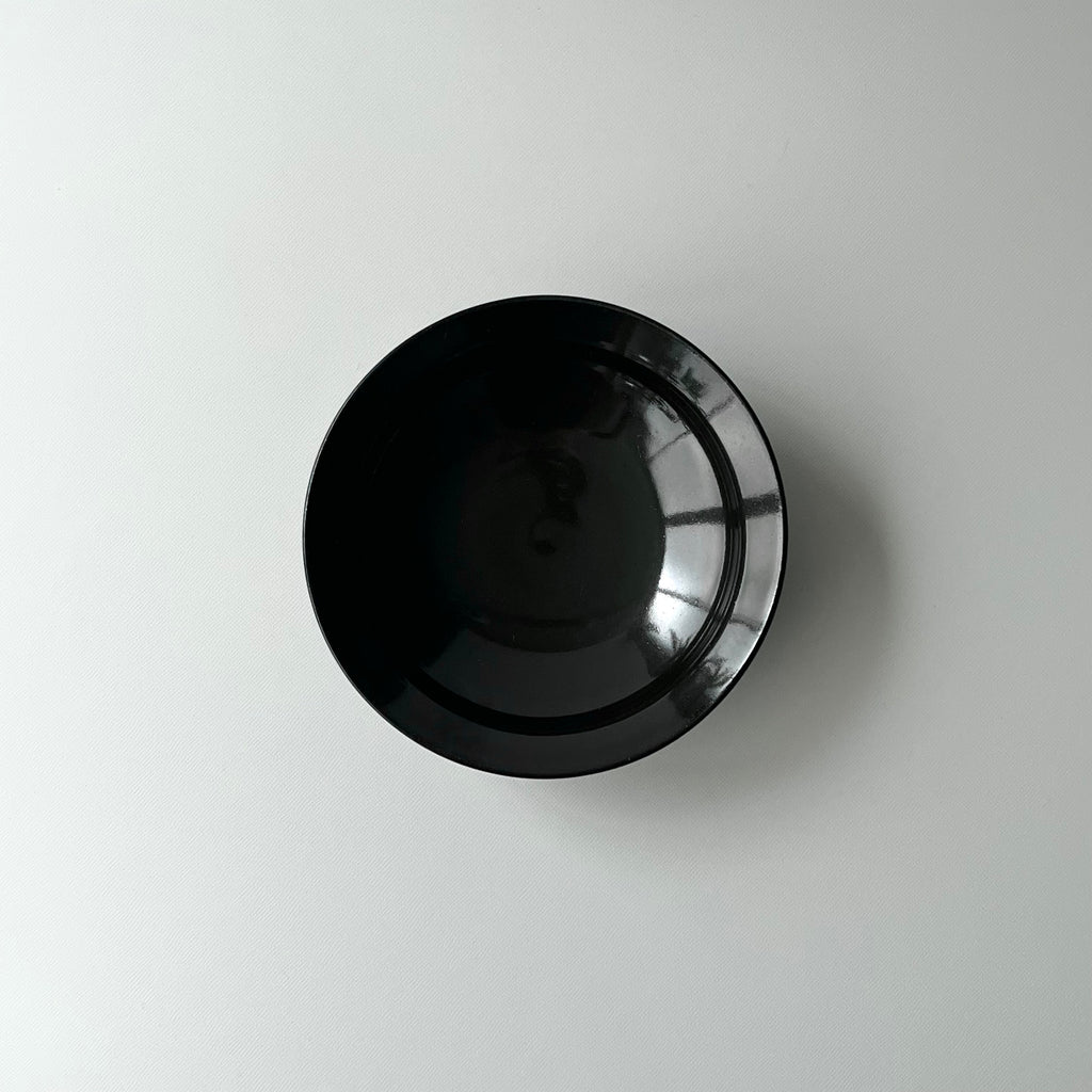 黒釉皿