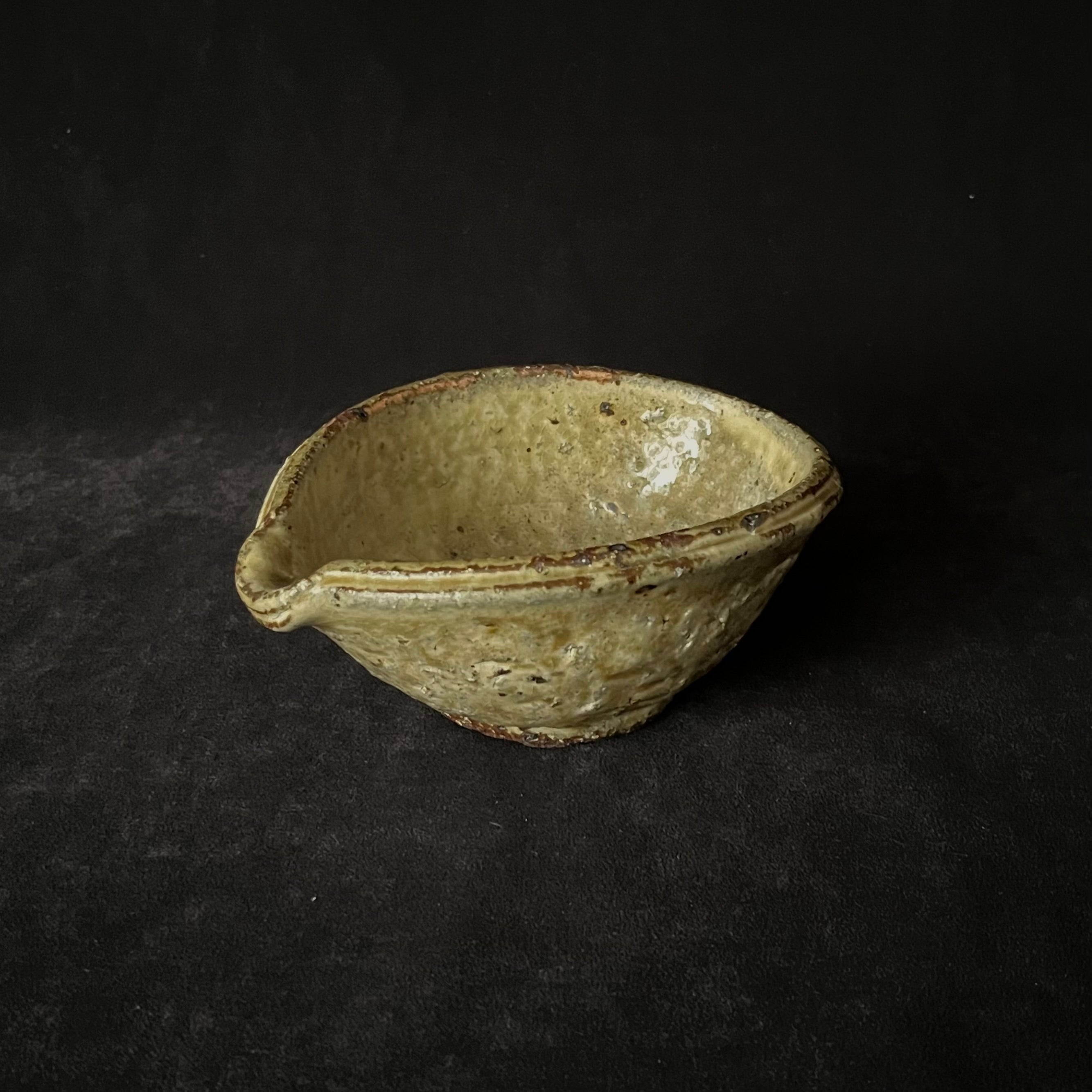 イムサエムさん 黄瀬戸手付き片口鉢 【公式通販】