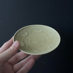 灰釉双喜文小皿 - dandeliOn