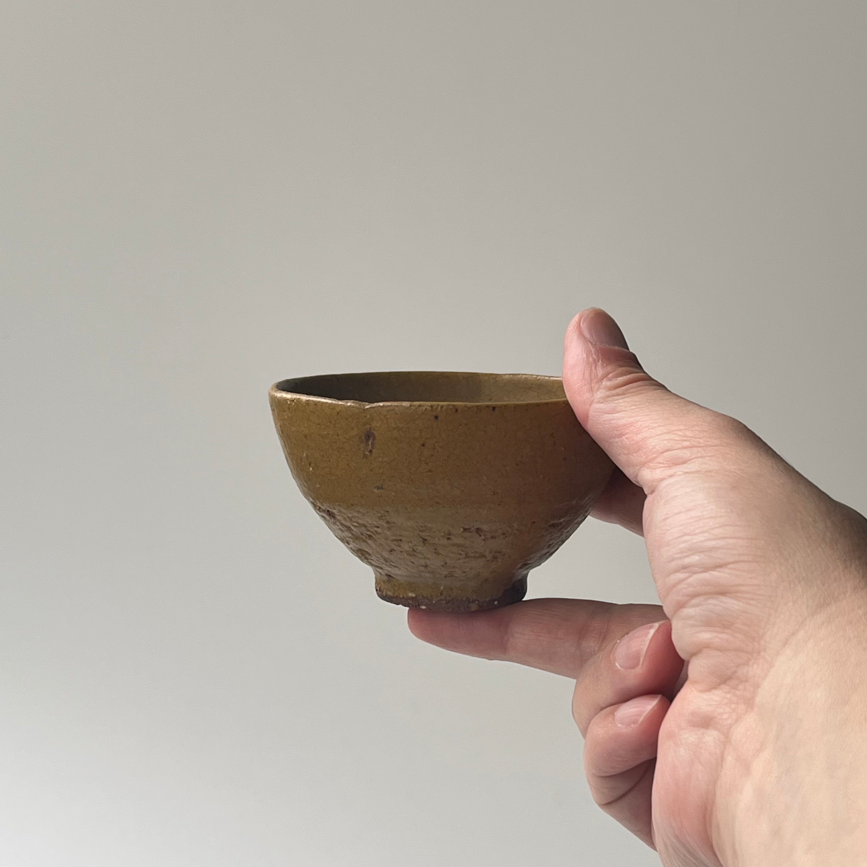 黄瀬戸釉ぐい呑み
