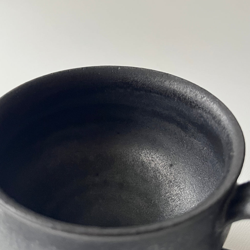 黒釉丸マグ
