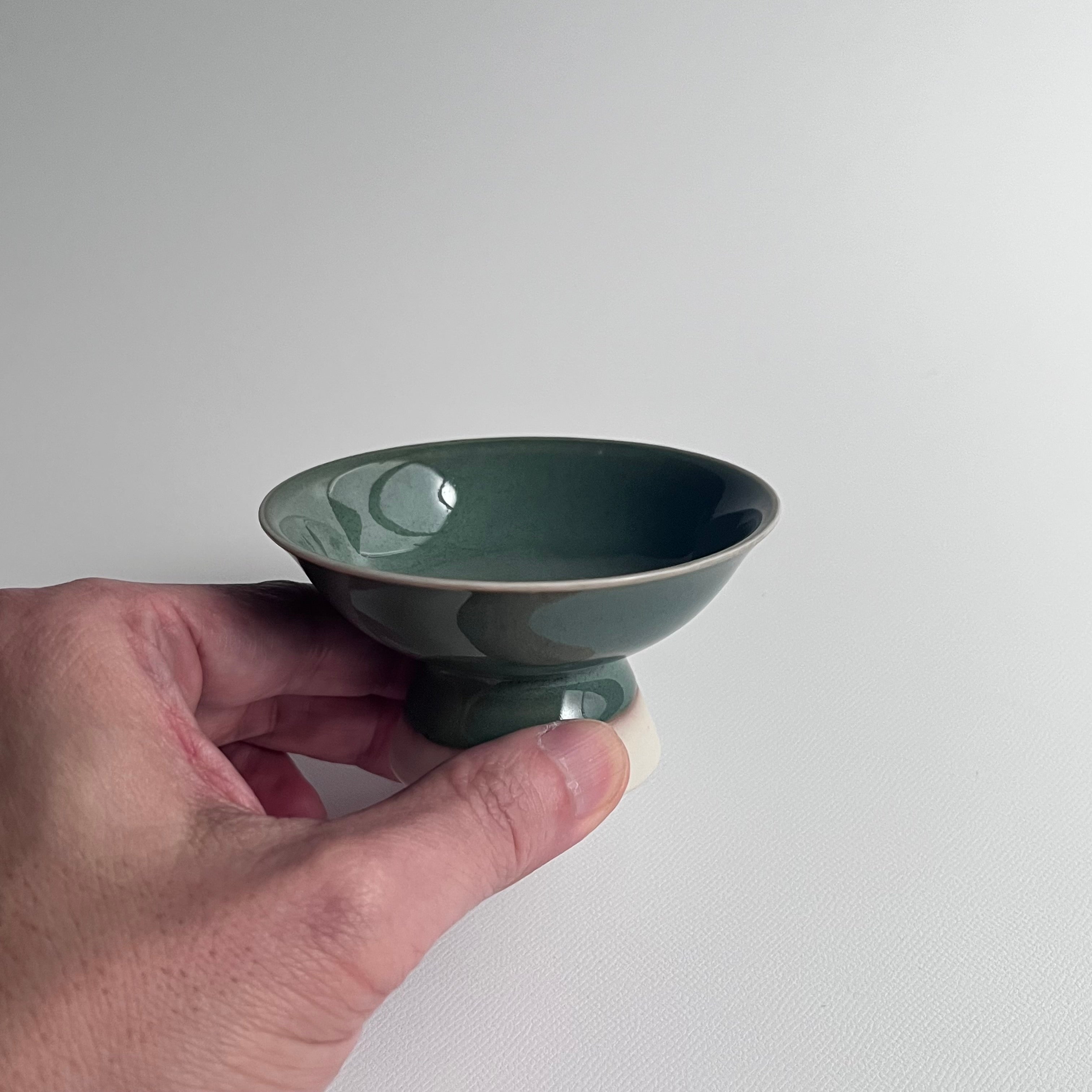 緑釉高台盃 - dandeliOn