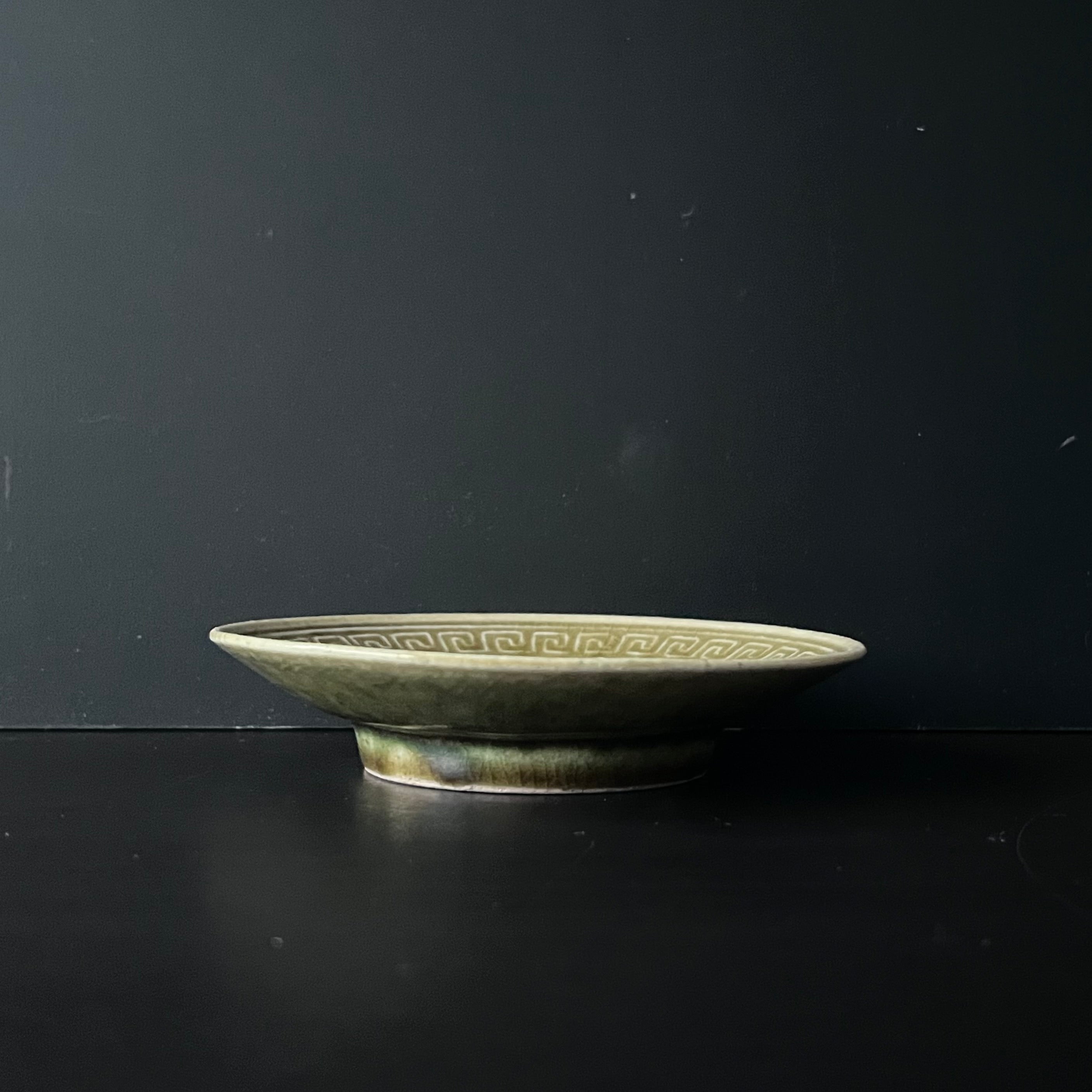 緑釉双喜文小皿 - dandeliOn