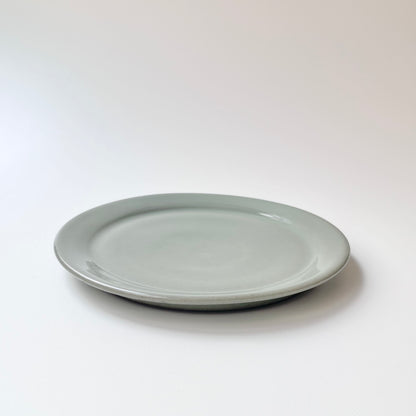 青磁釉平皿