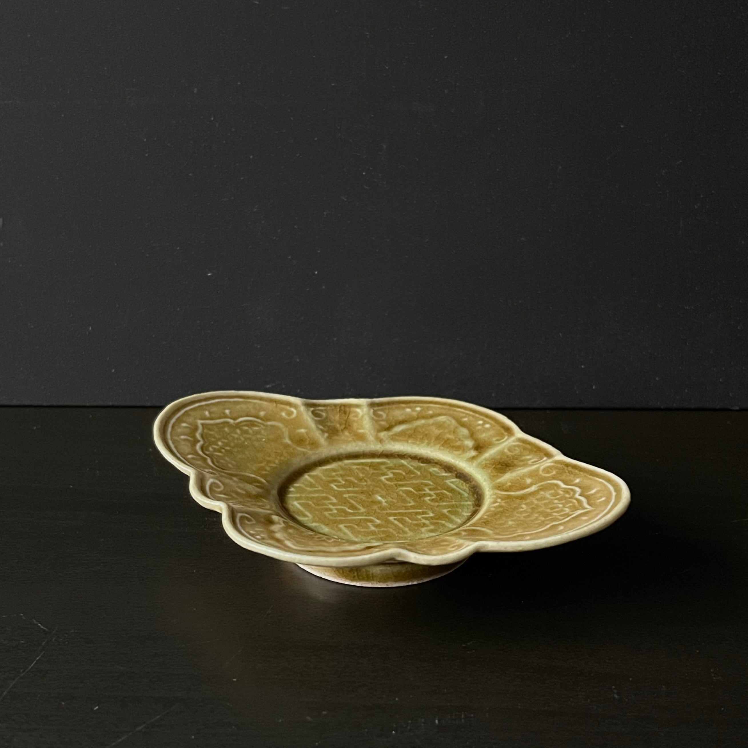 緑釉茶托 - dandeliOn