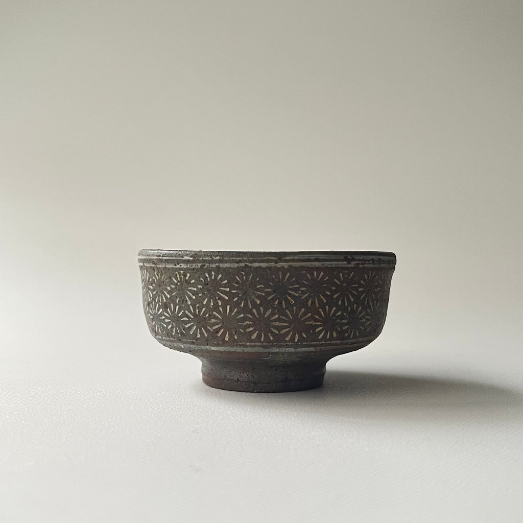 南蛮象嵌ぐい呑 - dandeliOn